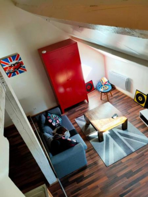 DUPLEX dans le CENTRE VILLE (GARE/WIFI/CLIM)